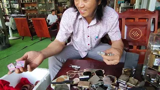 Báo giá quẹt zippo cũ xưa, đồng hồ thụy Sỹ cũ, kính mắt pilot cũ, số điện thoại trong phần mô tả.