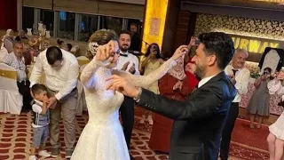 Murat Yıldırım 'ın kız kardeşinin düğününden | Murat Yıldırım çifte telli oynuyor