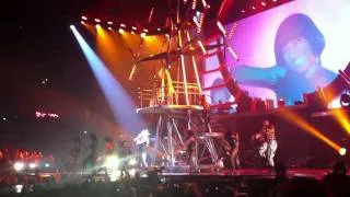 Femme Fatale Tour Starring Britney Spears | Till The World Ends | Anaheim, CA 6/24/11