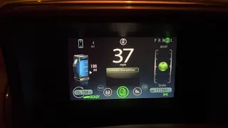 Почему Chevrolet Volt едет на бензине при заряженной батарее?