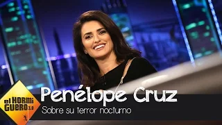 Penélope Cruz confiesa cómo es dormir en la misma cama que Salma Hayek - El Hormiguero 3.0