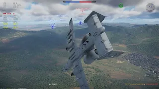 It's not the plane. It's the pilot A-10 vs 3 Jets #warthunder