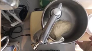 Pizza dough in 2min with the wonderfull Ankarsrum