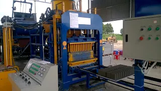 Máy sản xuất Gạch không nung Xi Măng Cốt Liệu QT4 15C Tại TP  Bắc Ninh