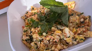 Eggs with ginger, tomato & fresh herbs from the garden