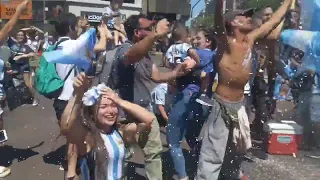 Fans in Buenos Aires celebrating Argentina winning the World Cup! 2022