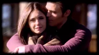 Stefan & Elena - El beso del final