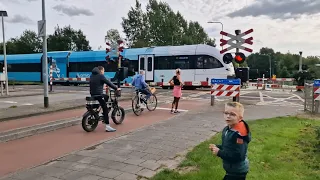 Spoorwegovergang Groningen (Peizerweg) // Dutch Railroad Crossing