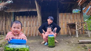 Harvesting vegetables - making pickled vegetables. Make a toilet. Daily life of a single father