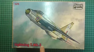 Lightning T.Mk.5 (Sword) 1/72