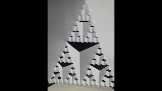 Cartão fractal, triângulo de Sierpinski.