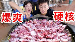 在新疆吃全肉早餐，超顶大块羊肉抓饭，肋排羊汤开眼界！Xinjiang Breakfast | Mutton Pilaf【盗月社】