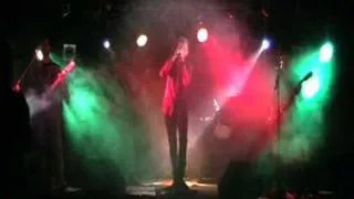 Ain't cover alice in chains - man in the box live 15 04 2011