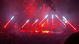 Queens of the Stone Age - Go With The Flow (Live @ Avenir Centre)