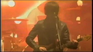 Arctic Monkeys "Brianstorm" Fuji Rock Festival 2011