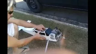 Aeromodelo com motor de roçadeira de 26cc