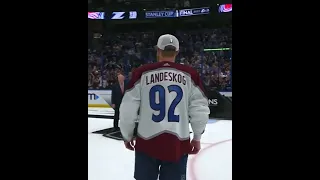 Landeskog lifts the Cup!