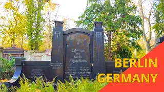 WALKING TOUR 🇩🇪 Berlin Сemetery 👻 Mitte