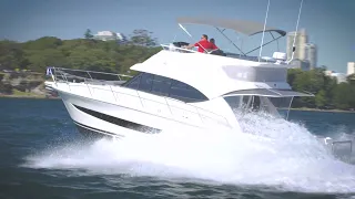 Riviera 39 Sports Motor Yacht