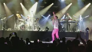 Maroon 5 live at Las Vegas - What Lovers do