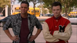 Glee - Puck asks Kurt for Finn's jacket 5x03