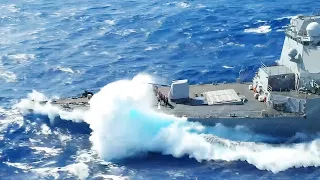 Massive US Destroyer Sails Through Giant Violent Waves at Sea