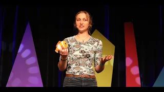 Katja Ried: „Schwärmen mit künstlicher Intelligenz“ (Science Slam Innsbruck 2019)