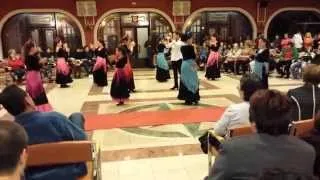 Academia de Baile Flamenco "Inma Mera". Sevillanas Cantores de Híspalis