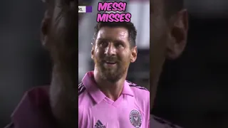 Messi missed so many chances on GOAL