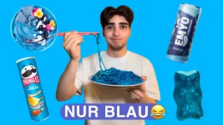 EIN TAG NUR BLAU ESSEN😂 HAHAH