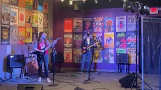 Stone in Love by Journey at School of Rock Mason's Journey Show