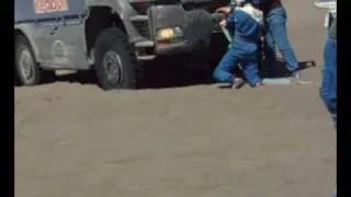 Rescate en el Dakar (rescue in Dakar 2010)