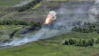 Ukraine's Counteroffensive -- Russian Tank With Cope Cage Destroyed Near Novodarivka