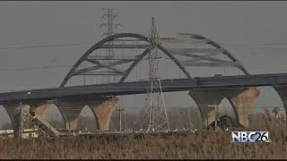 Green Bay woman calling for suicide prevention efforts on the Leo Frigo Bridge