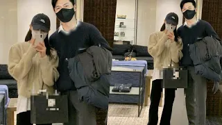 SPOTTED! HYUN BIN PATIENTLY WAITS FOR HIS WIFE AS HE TAKES HER TO SHOP LUXURY GOODS IN JAPAN