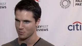 Robbie Amell & Mark Pellegrino Dish on The Tomorrow People & Dan Stevens Joining the Cast