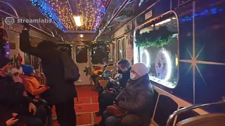 Катаемся на новогоднем Ежике(Новогодний поезд метро)(9 Января)