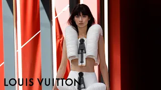 Louis Vuitton Spring-Summer 2023 Fashion Show | LOUIS VUITTON