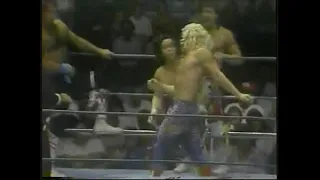 10 man tag: Rock Roll Express, Jarrett, Top Guns vs. RPMs, Cactus Jack, Badd Company. AWA, Dec 1988.