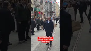 Ekrem İmamoğlu İstiklal Caddesi'nde poz verdi #shorts