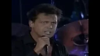 Luis Miguel - Hasta Que Me Olvides (Live - Estadio Azteca, México City 2002)