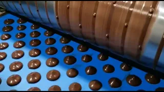 How to make chocolate buttons /chips /drops ?