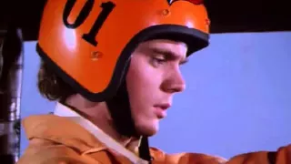 The Dukes Of Hazzard - S03E14 Scene 11