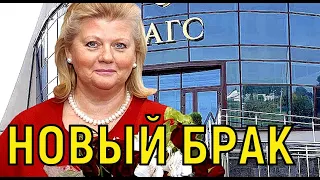 Удивились не только поклонники  Ирина Муравьёва играет свадьбу