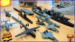 Pretend Play Plastic Toy Navy Ships, Subs and Air Force Jets Tub Play Set from Sunny Days Toys