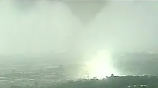 Supercell storm hits Kansas City, Missouri