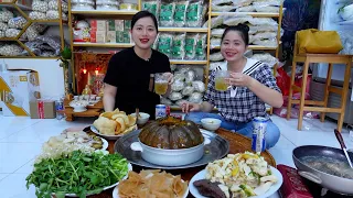 Đi Giao Bánh Phồng Tôm Cho Phan Diễm Chuẩn Bị Hội Chợ Được Bạn Đãi Ăn Trưa Nhiều Món Ngon | ÁNH KUA