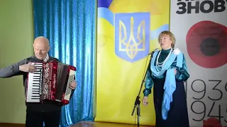 Владимир Мажура - поёт Ала Гапон (Синий платочек)