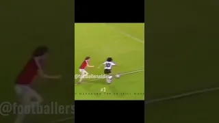 Maradona el anciano y el niño Edit