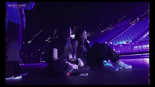 Jisoo & Jennie Having Fun during Lisa's Money Coachella (Rehearsal)